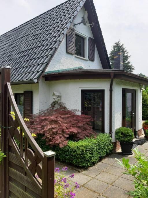 Gemuetliches Ferienhaus In Seenaehe Sewekow 外观 照片
